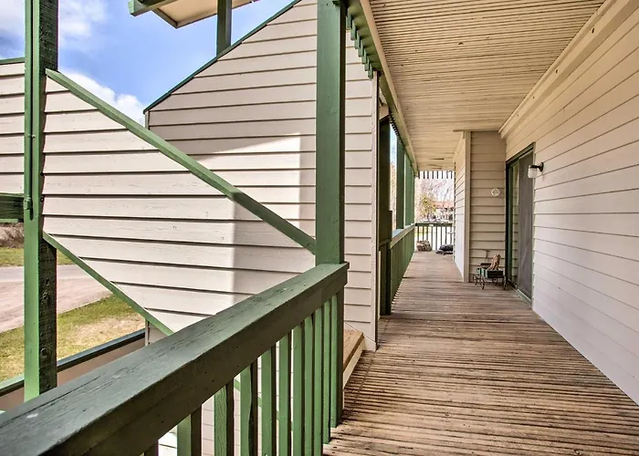 Skier's Dream: Upscale By Teton Village! *